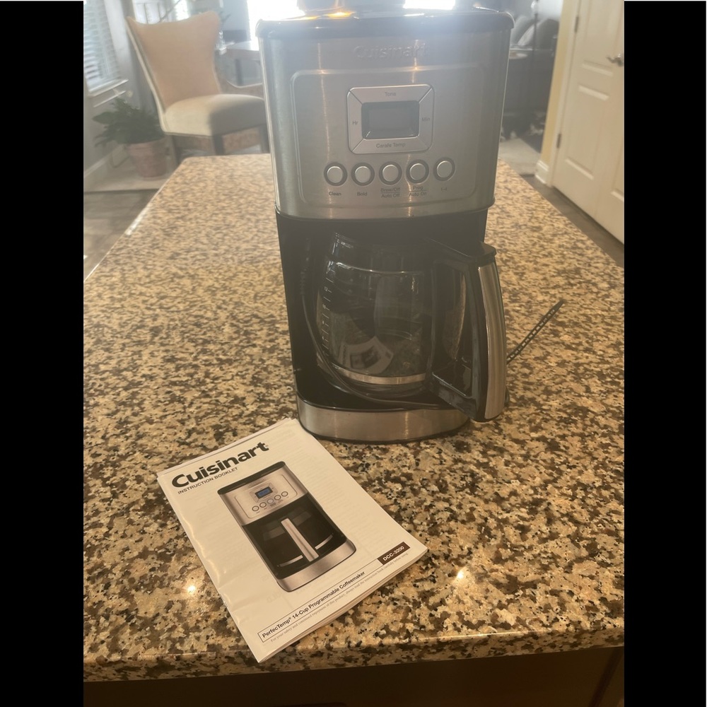 EUC Cuisinart 14 Cup Brew Coffee Maker